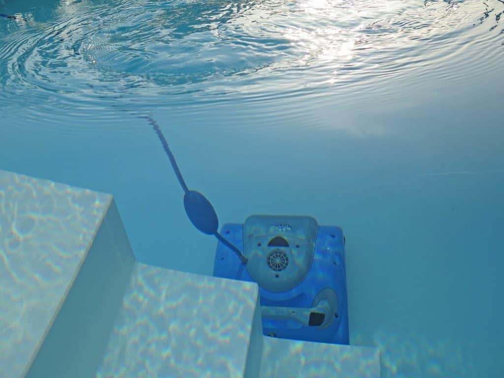 Robot piscine